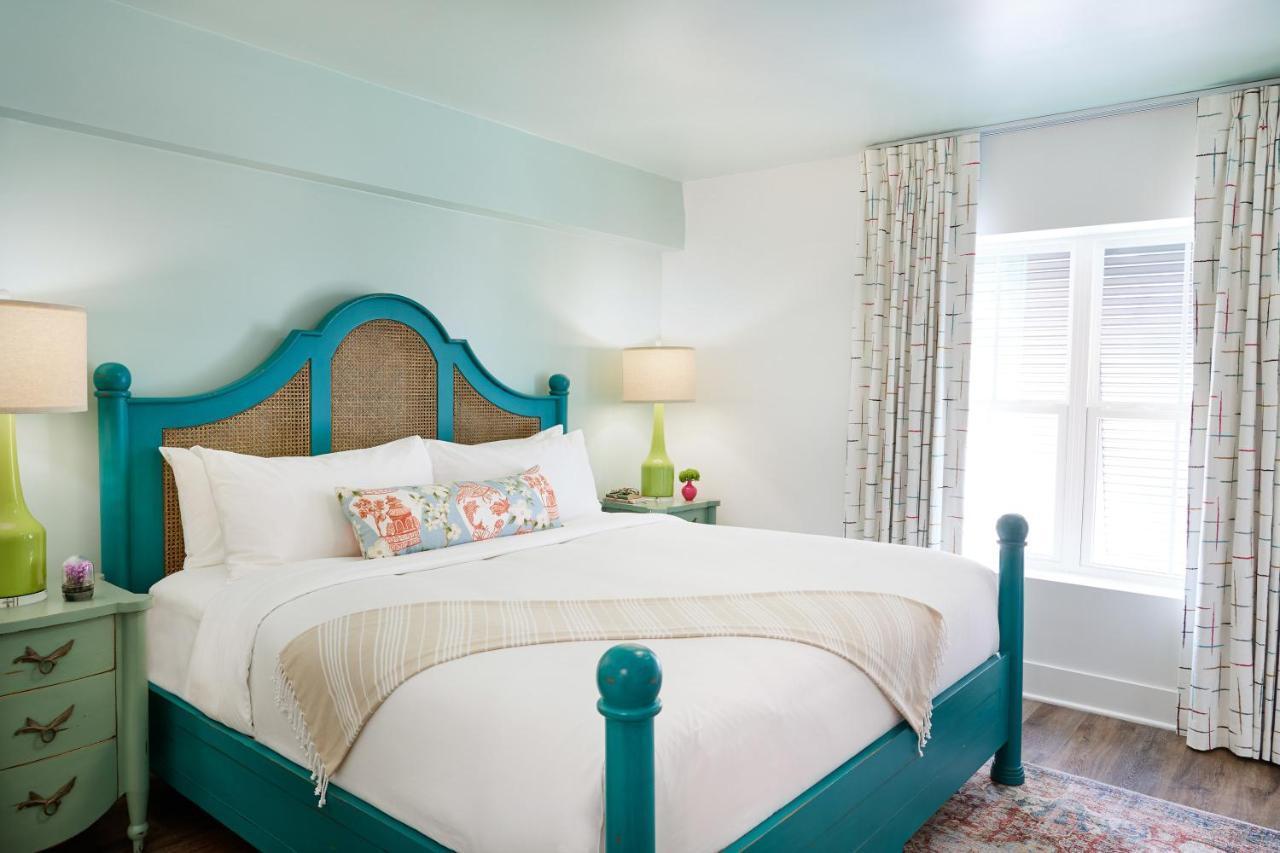 Hotel Simone (Adults Only) St. Simons Island Zewnętrze zdjęcie